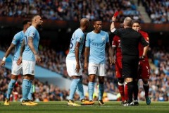 曼联输球之夜：失误连连，防守失利，球员压力山大